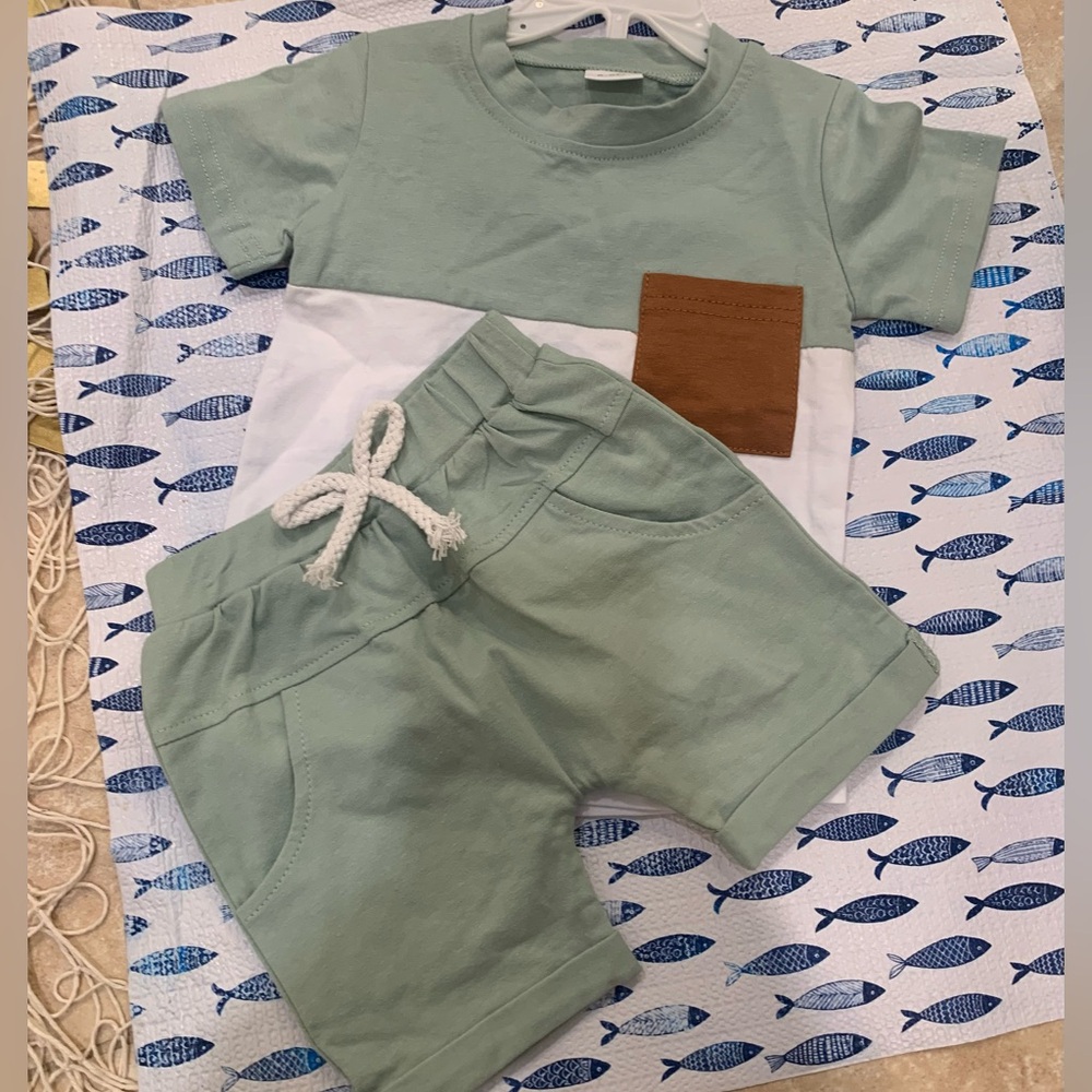 2/$5 NWT Green and White Baby Outfit with Brown Pocket